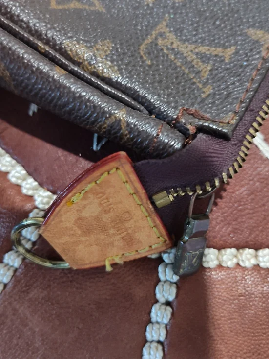 Louis Vuitton Monogram Small Bags (2) - Picture 3 of 16